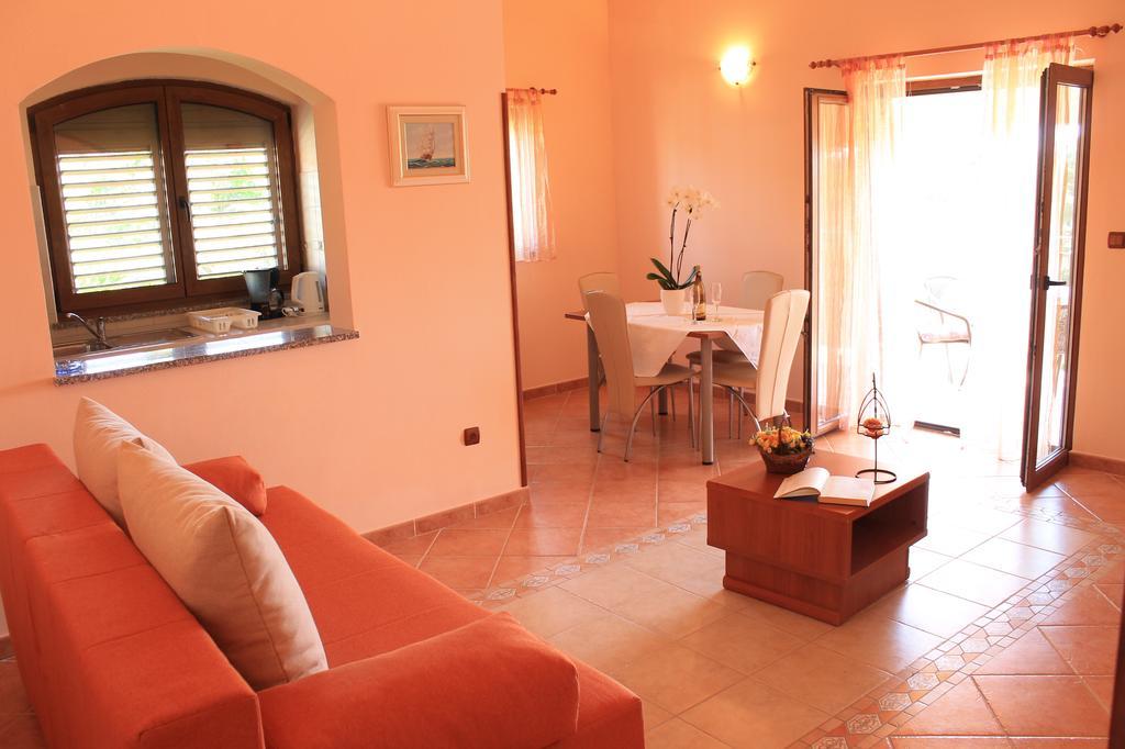 Apartments Villa Tre Marie Rovinj Exterior photo
